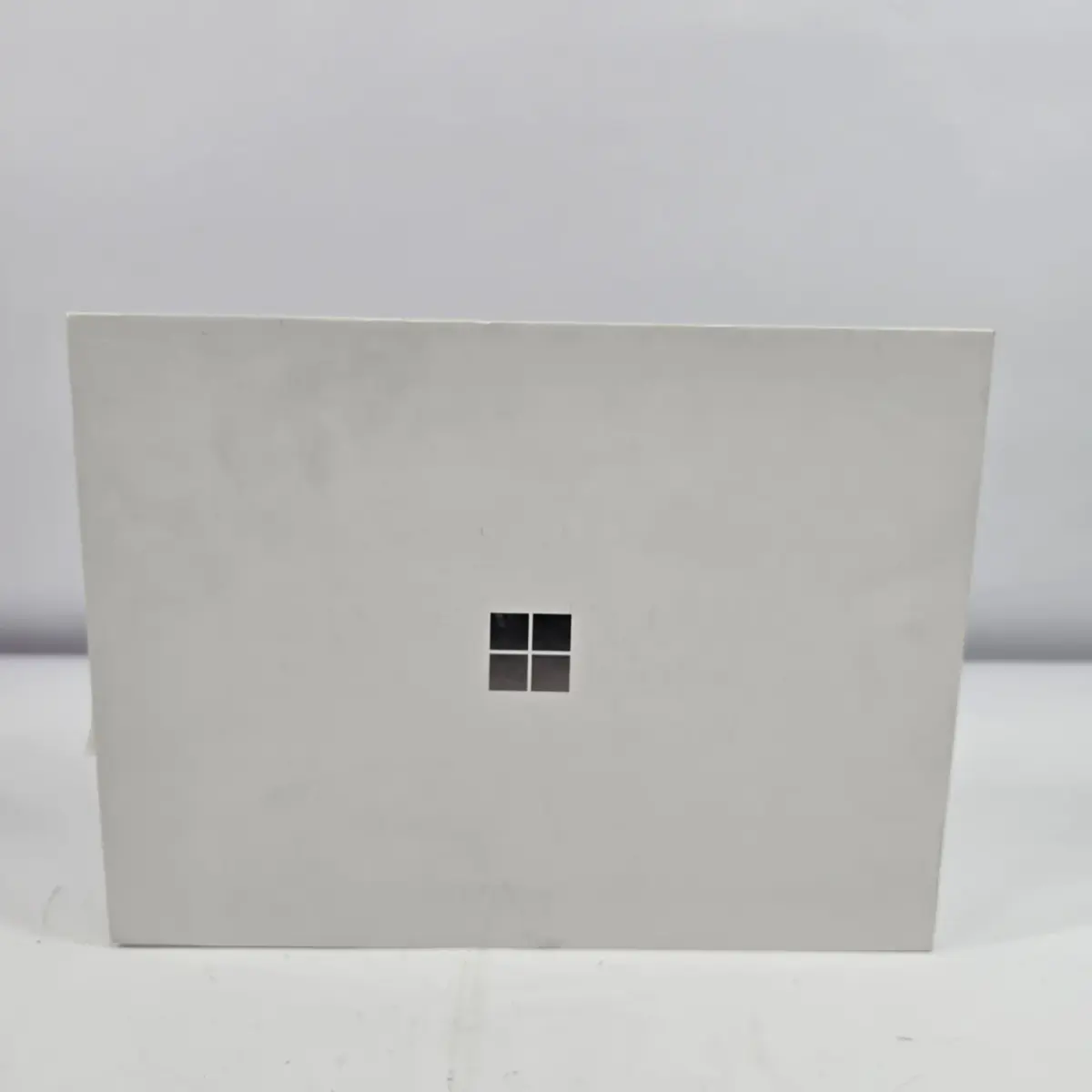 MICROSOFT SURFACE PRO 12 – SNAPDRAGON X PLUS 8 COEURS – 16GO LPDDR5X – 512GO SSD – 12″ PIXELSENSE LCD TACTILE – 90HZ – QUALCOMM ADRENO – WIFI 7 – BLUETOOTH 5.4 – WINDOWS 11 HOME – PLATINE
