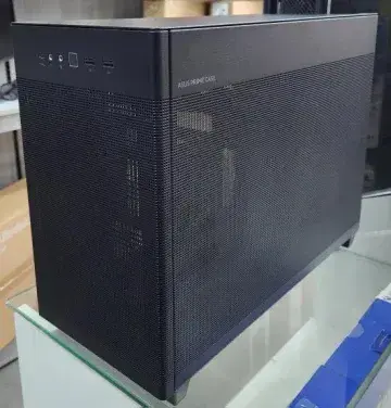 ASUS Prime AP201 TG – BOITIER GAMING & Bureautique – Mini Tour – Micro ATX Mini ITX – Blanc & noir