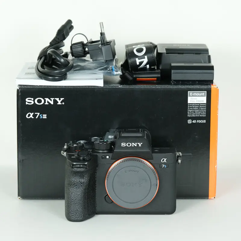 SONY ALPHA 7S III – ILCE-7SM3 – APPAREIL PHOTO NUMÉRIQUE – HYBRIDE PLEIN FORMAT – 12.1MP – 4K 120P – WI-FI – BLUETOOTH – BOÎTIER NU