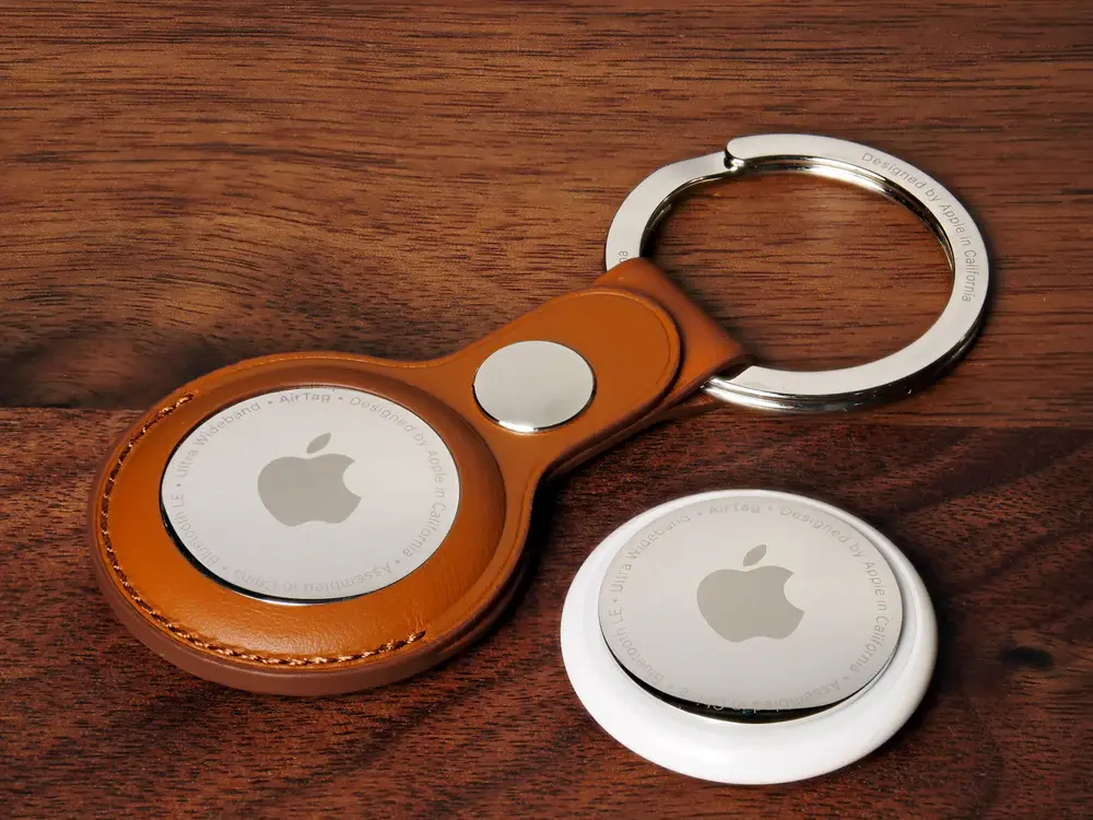 APPLE AIRTAG – DEVICE TRAKER – BLUETOOTH – ETANCHE IP67 – UNE PIÈCE – BLANC – ORIGINALE
