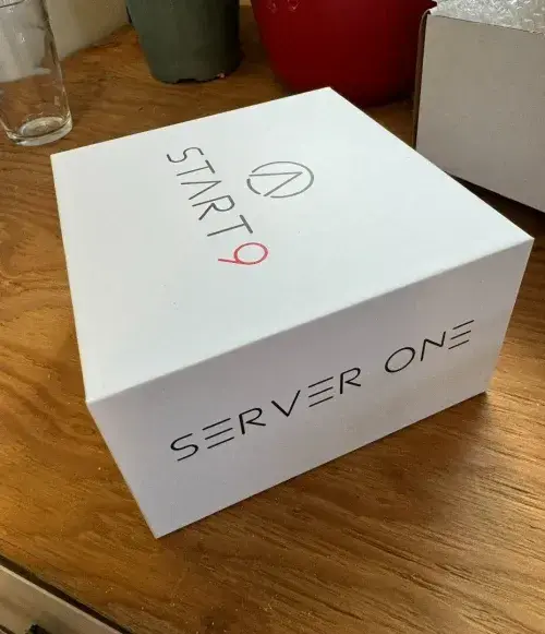 SERVEUR ONE START 9 – RYZEN 7 5825U – 16G DDR4 – 4T SSD – STARTOS – USB-C – RJ45 -HDMI – SLIVER
