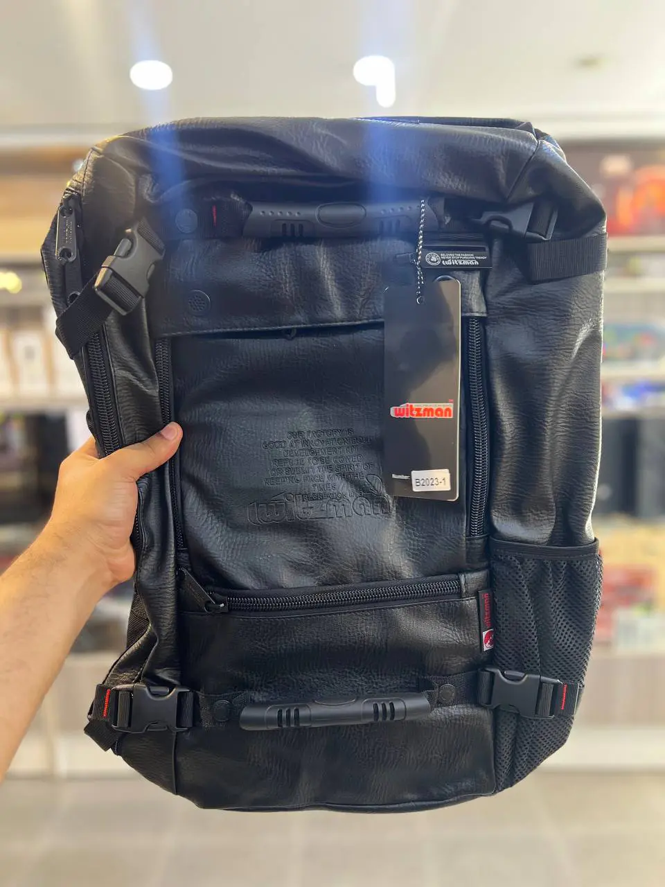WITZMAN B2023-1 – SAC À DOS DE VOYAGE – GRANDE CAPACITÉ – COMPARTIMENT MULTI-USAGE – DESIGN MODERNE – MATÉRIAUX RÉSISTANTS – BLACK