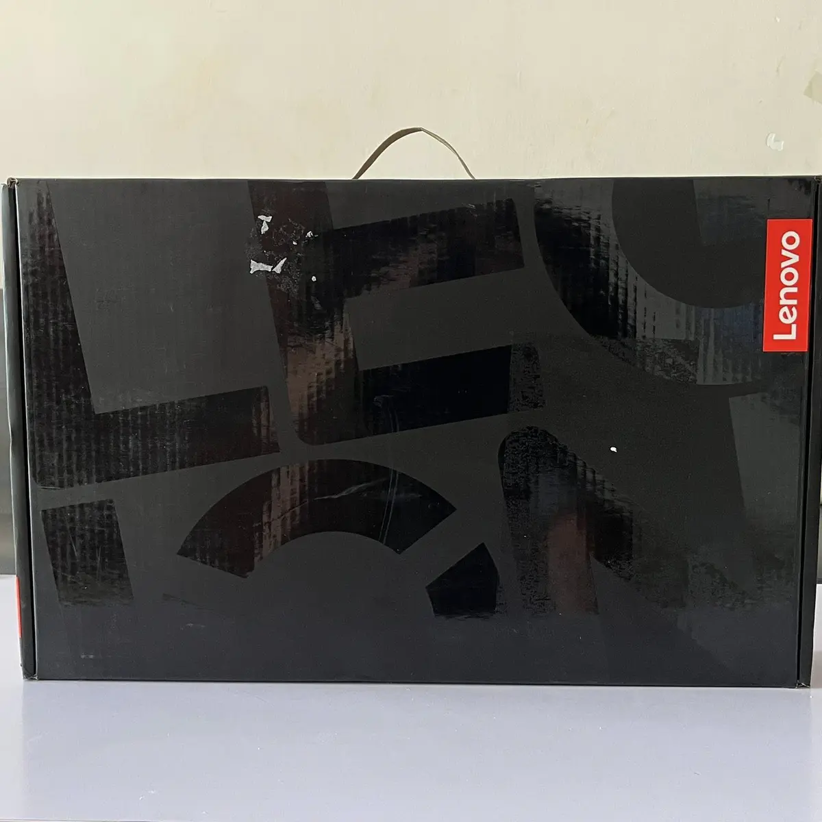 LENOVO LEGION PRO 7 16AFR10H – RYZEN 9 9955HX – 32GB RAM – 2TB SSD – RTX 5070 TI – 16″ 2.K OLED 240HZ QHD+ – WIN 11