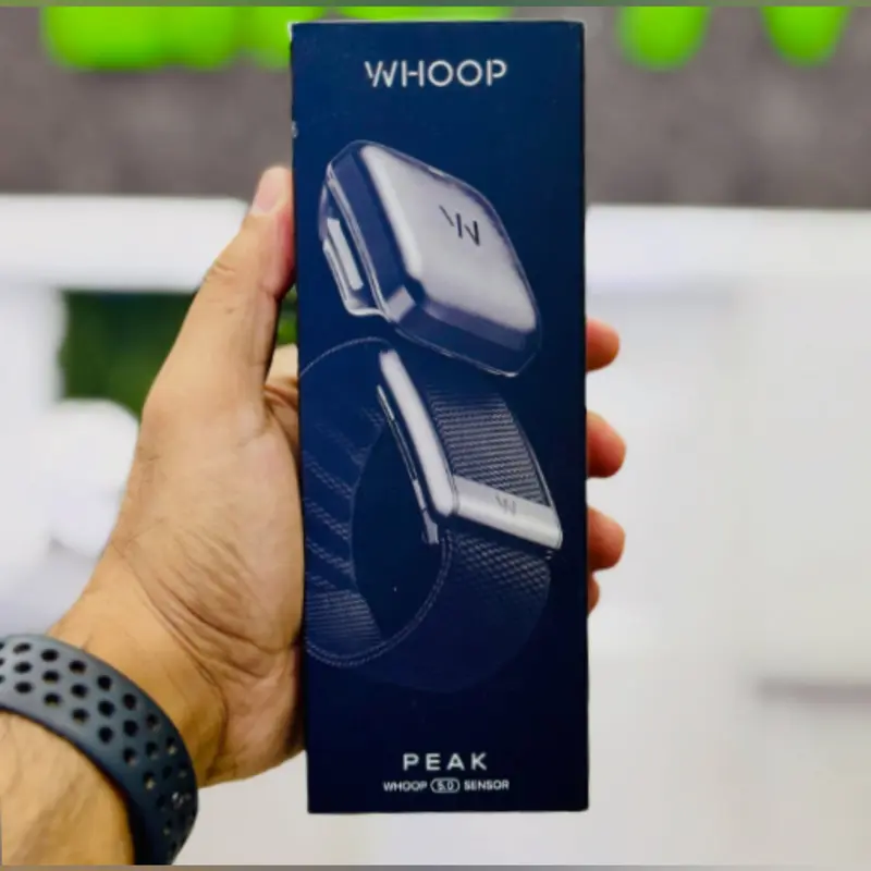 WHOOP PEAK 5.0 SENSOR 2 – SMARTWATCH ULTRA HEALTH TRACKING 24/7 – ÉTANCHE – BLUETOOTH – APP – BLACK