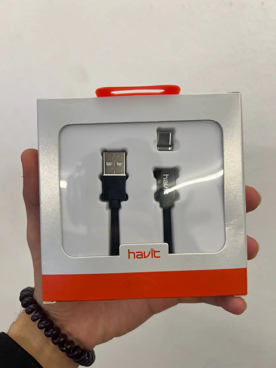 HAVIT H637 – CÂBLE MAGNÉTIQUE TYPE-C – CHARGE RAPIDE – TRANSFERT DE DONNÉES – CONNECTEUR AIMANTÉ – DURABLE – BLACK